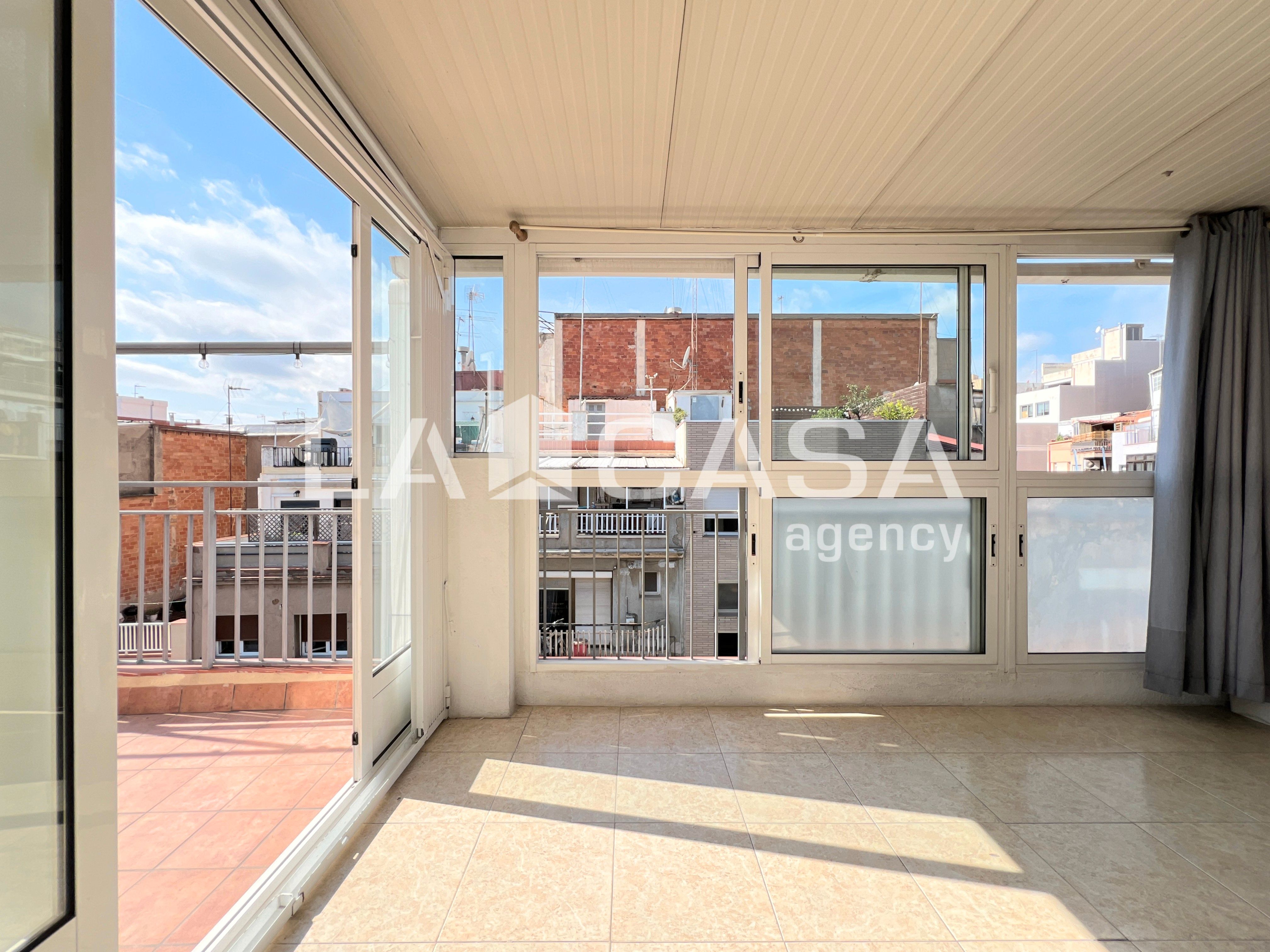 Balcony of Attic for sale in  Barcelona Capital  with Heating and Terrace