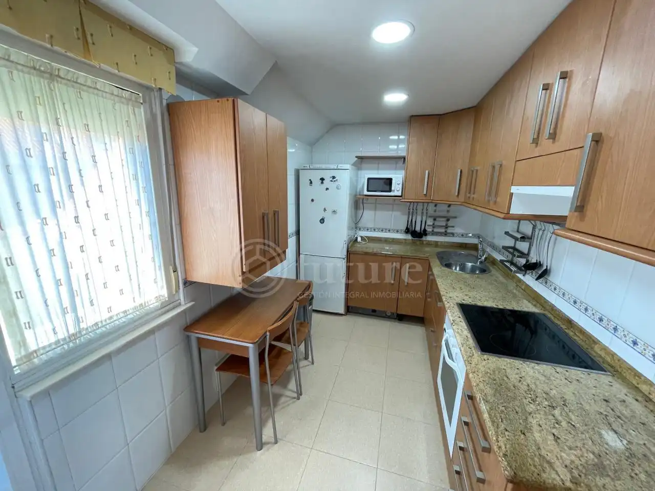 Kitchen of Attic for rent in Salamanca  with Heating, Parquet flooring and Terrace