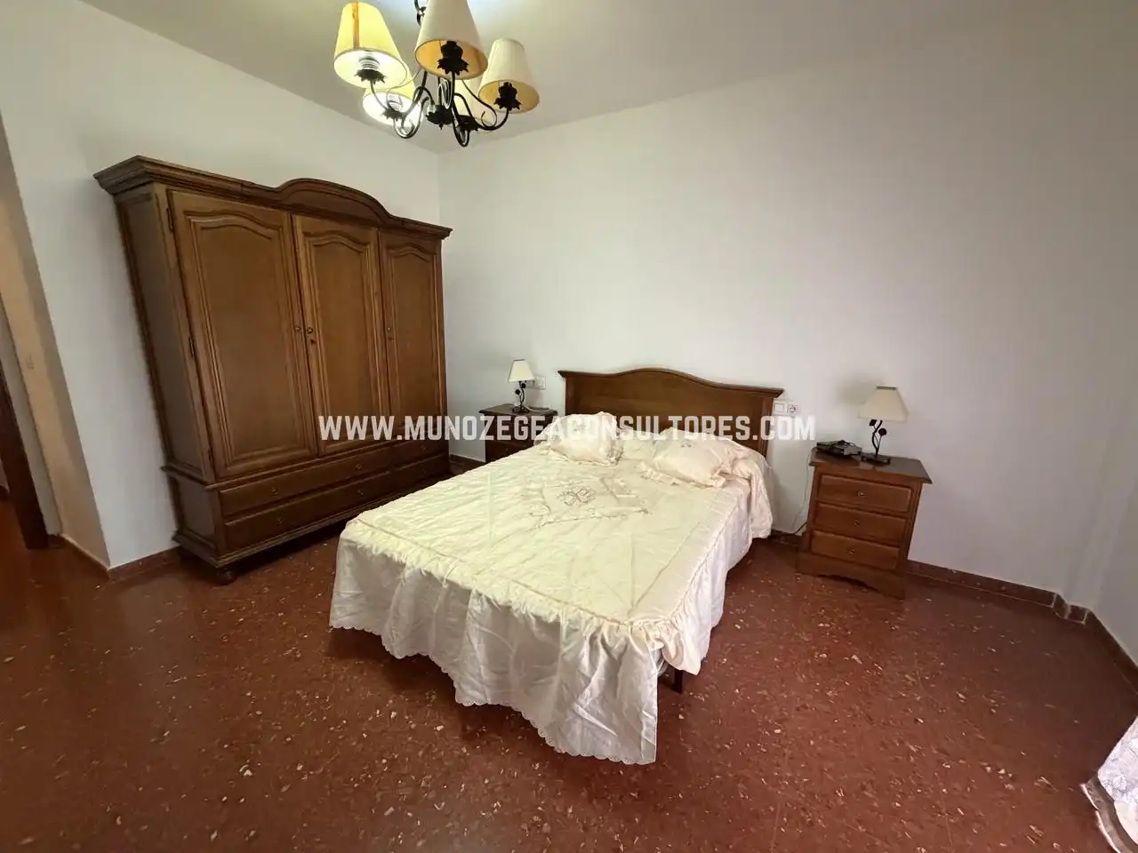 Schlafzimmer von Erdgeschoss zur Miete in Lucena mit Möbliert