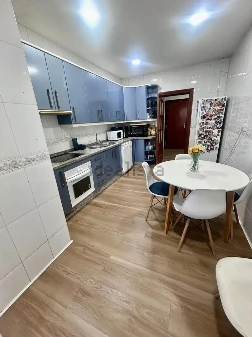 Flat for sale in Ciudad Jardín, imagen 3