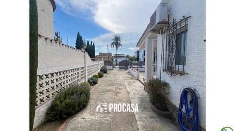 Foto 3 de Casa o xalet en venda a Peni, Peni, Empuriabrava