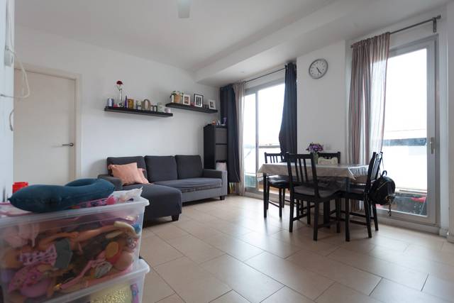 Dúplex en Venta en Passeig del Vint-i-dos de Juliol en Ca n'Anglada