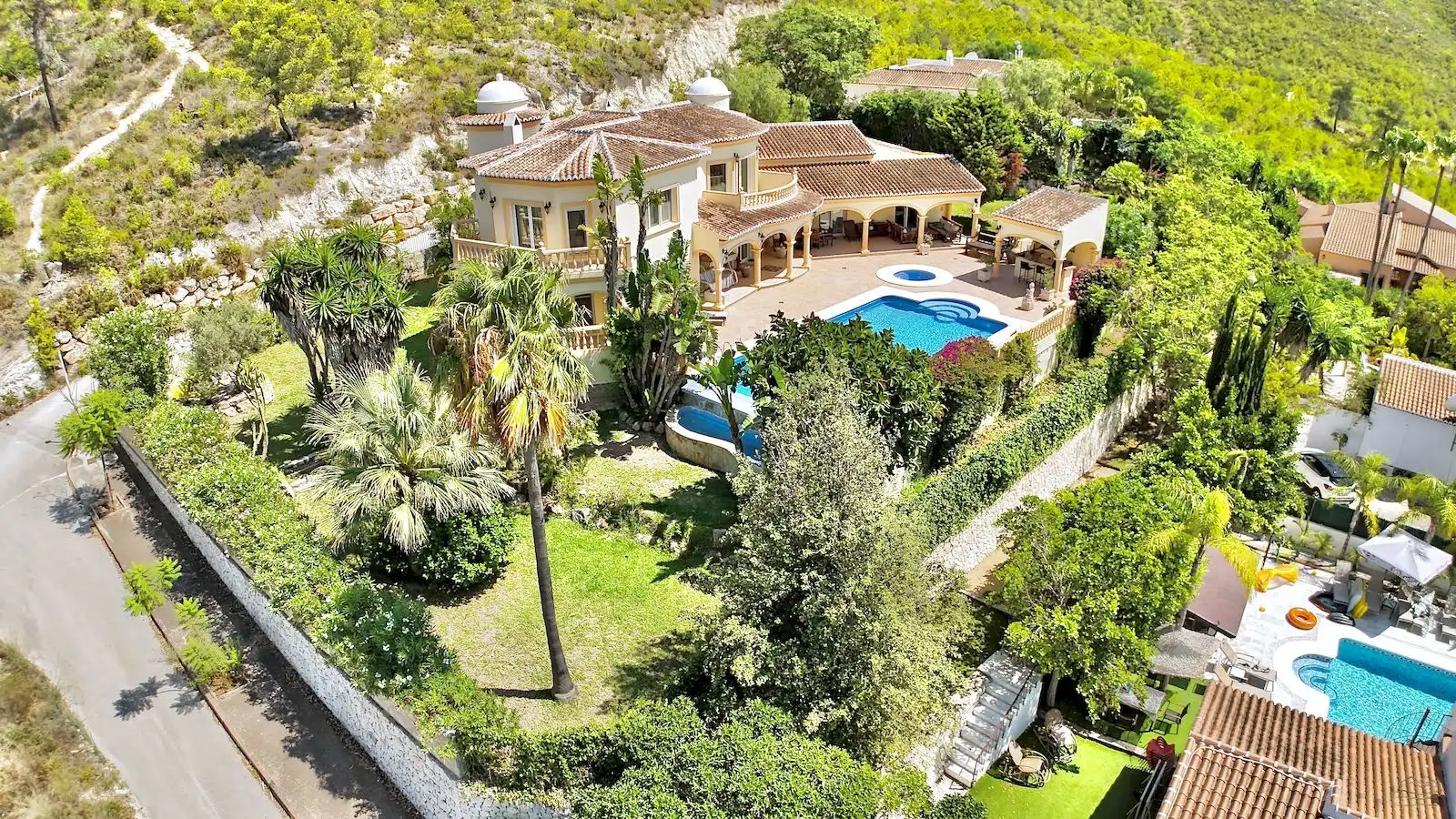 Exterior view of Houses for sale in Jávea / Xàbia  with Heating, Private garden and Terrace