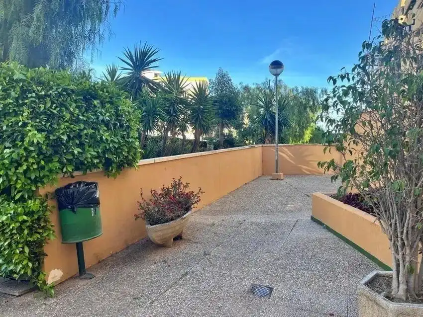 Terrassa de Apartament en venda en Rincón de la Victoria amb Terrassa, Balcó i Piscina comunitària