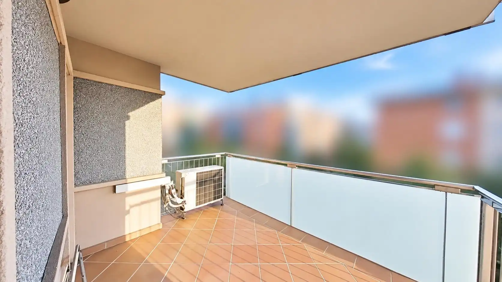 Flat with terrace for sale in Instituts, imagen 4