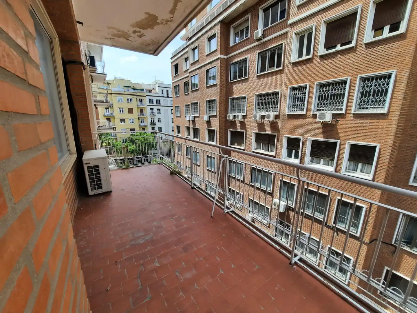 Terrasse von Wohnung zum Verkauf in Madrid mit Heizung, Parkett und Terrasse
