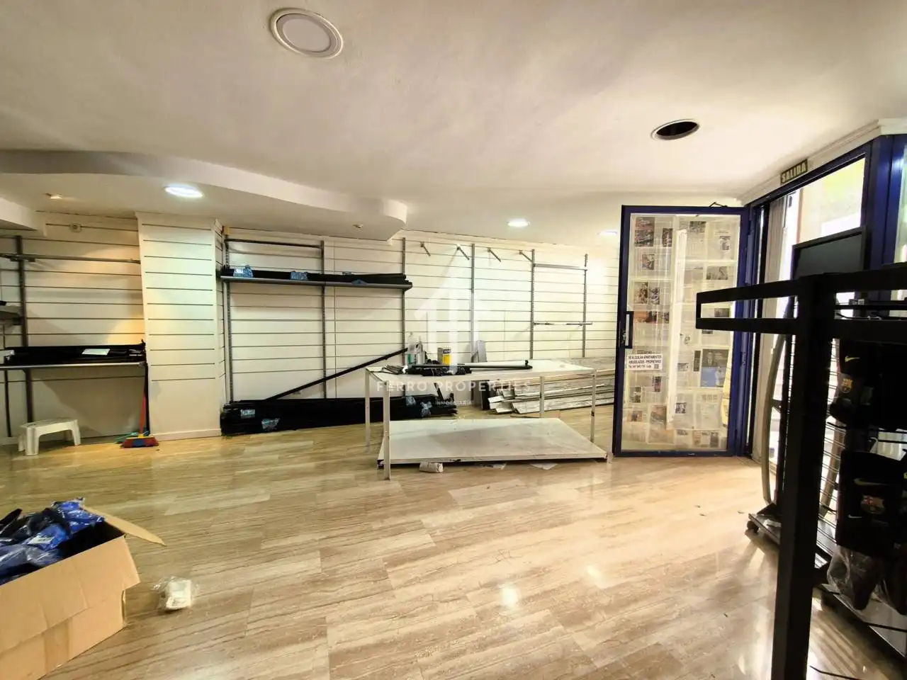Local commercial à vendre à Calle Duque de Valencia 19