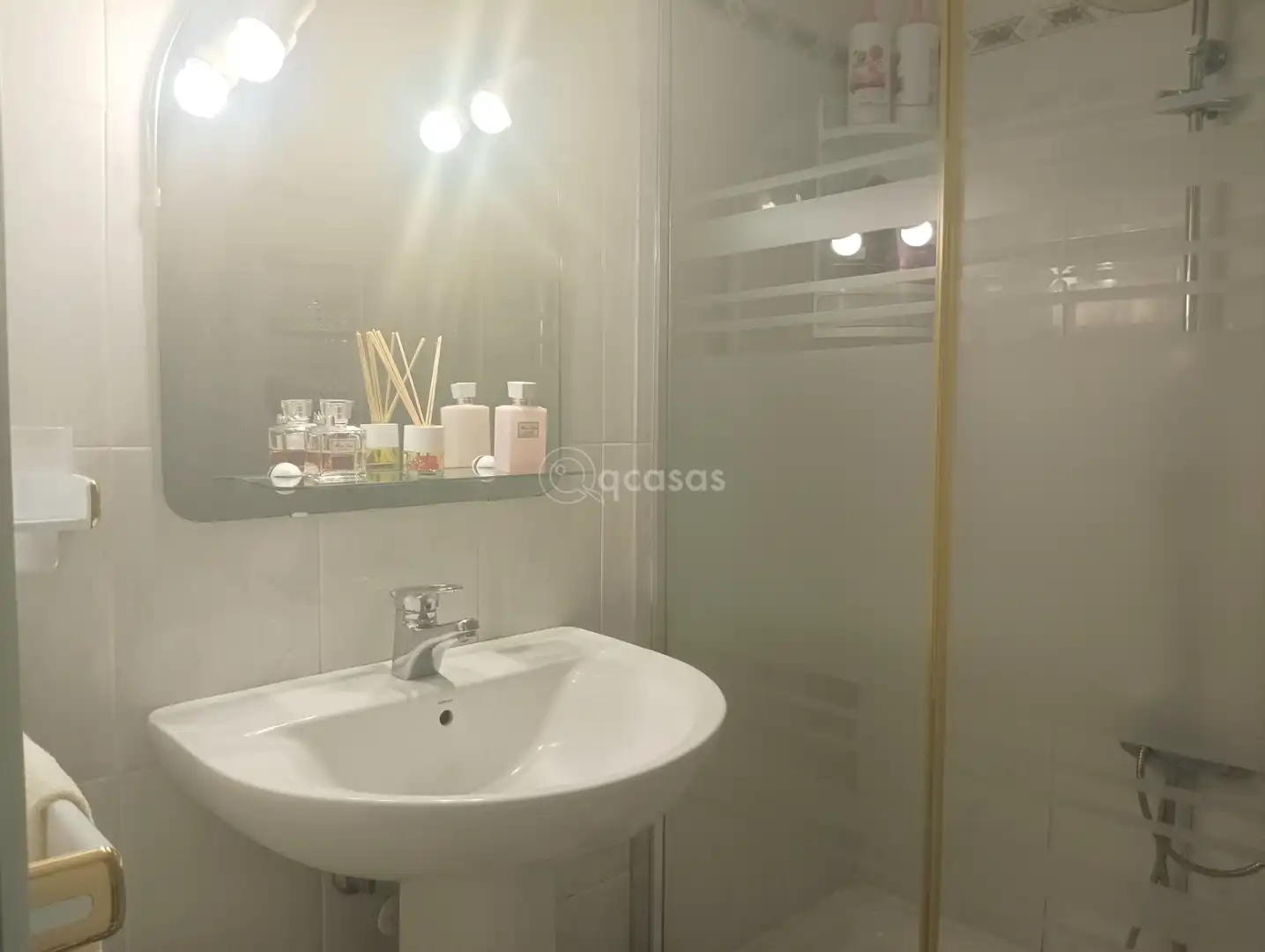 Baño de Apartamento en venta en Benalmádena con Aire acondicionado, Amueblado y Horno