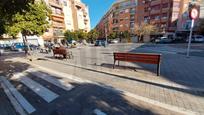 Vista exterior de Pis en venda en  Valencia Capital amb Terrassa i Alarma