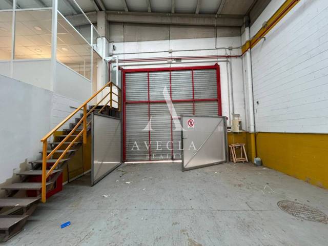 Nave industrial en Alquiler en Besalú, 2 en Sud - Zona Industrial