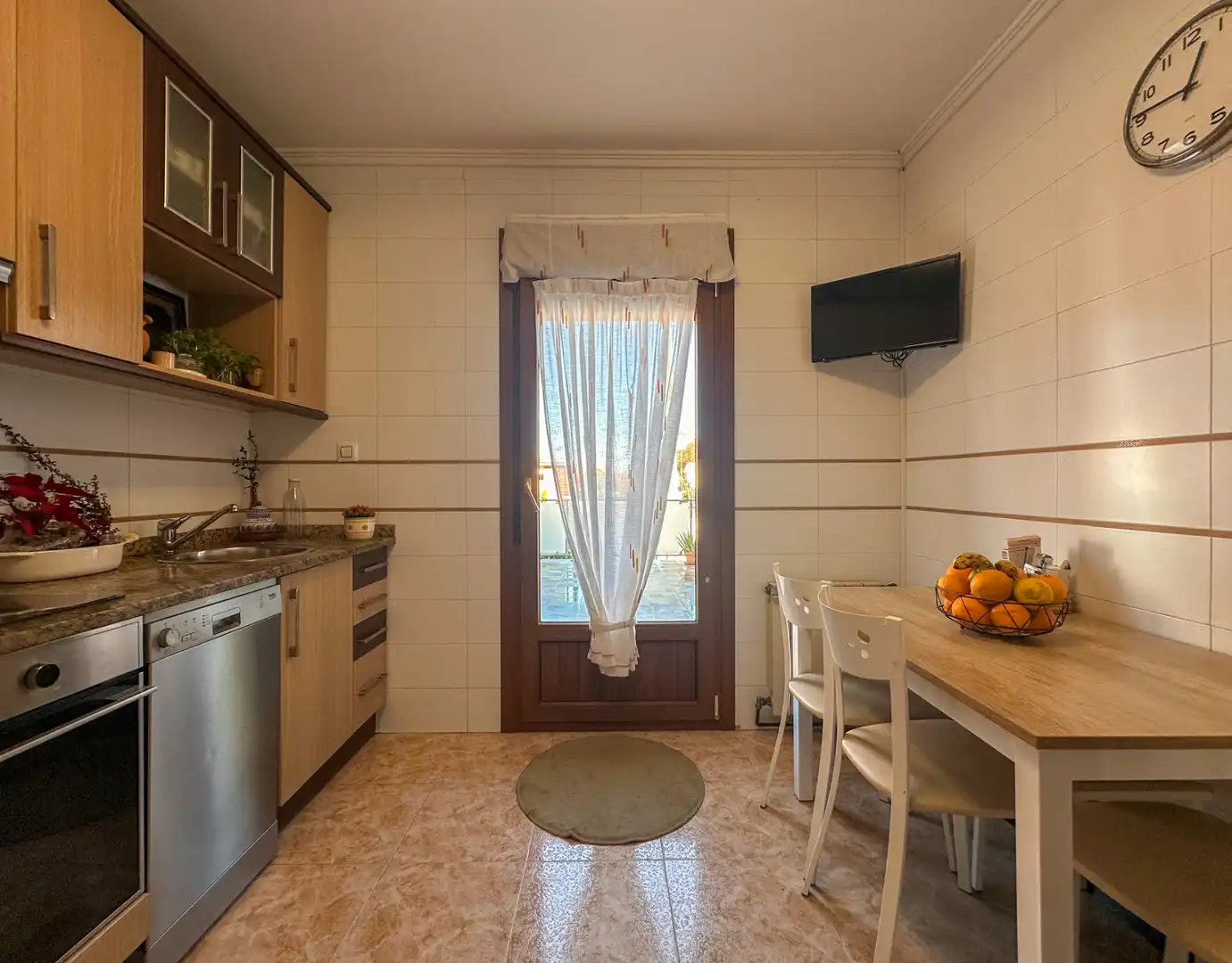 Cuina de Casa o xalet en venda en Piélagos amb Calefacció, Jardí privat i Terrassa