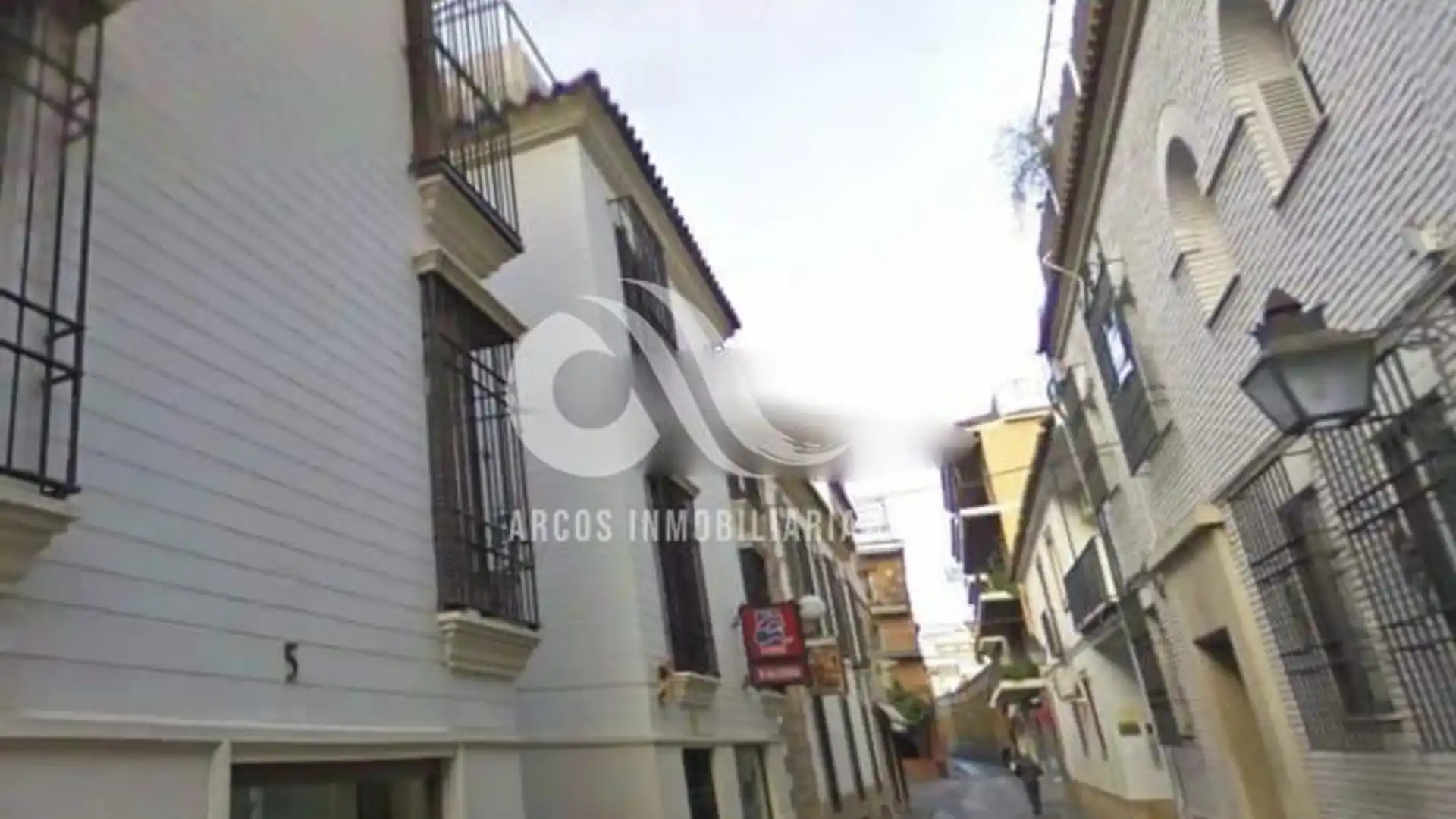 Vista exterior de Local en venta en  Córdoba Capital