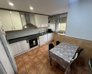 Kitchen of Flat for sale in Barberà del Vallès  with Air Conditioner, Heating and Furnished