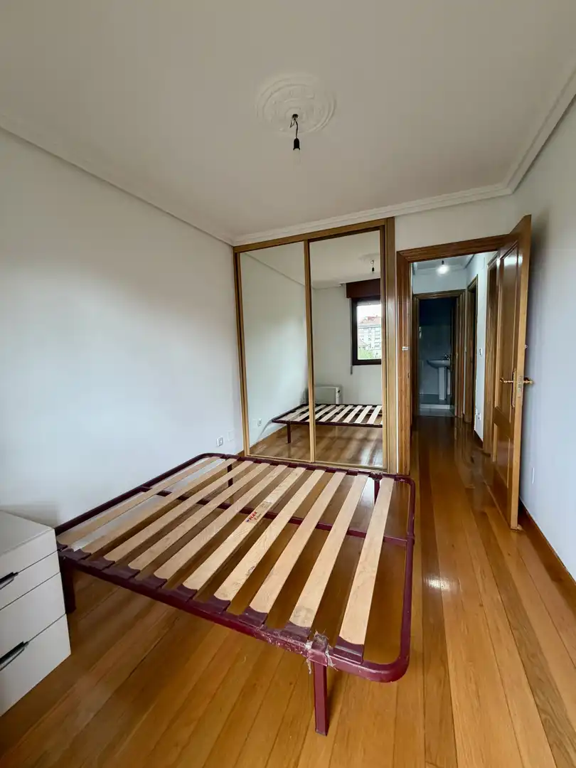 Schlafzimmer von Einfamilien-Reihenhaus zum Verkauf in Camargo mit Heizung, Privatgarten und Terrasse