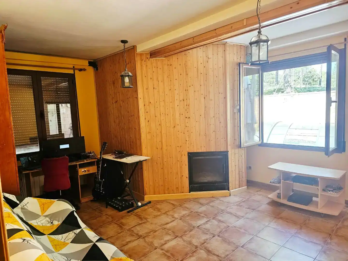 Sala de estar de Piso en venta en Chillarón de Cuenca con Calefacción, Jardín privado y Parquet