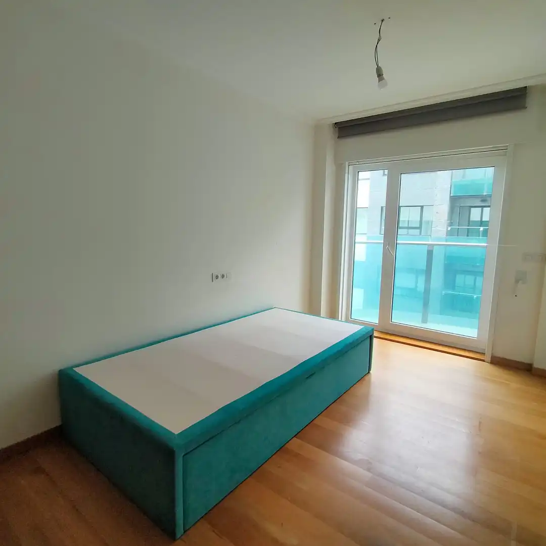 Habitación de Piso en venta en Santiago de Compostela  con Calefacción, Jardín privado y Parquet