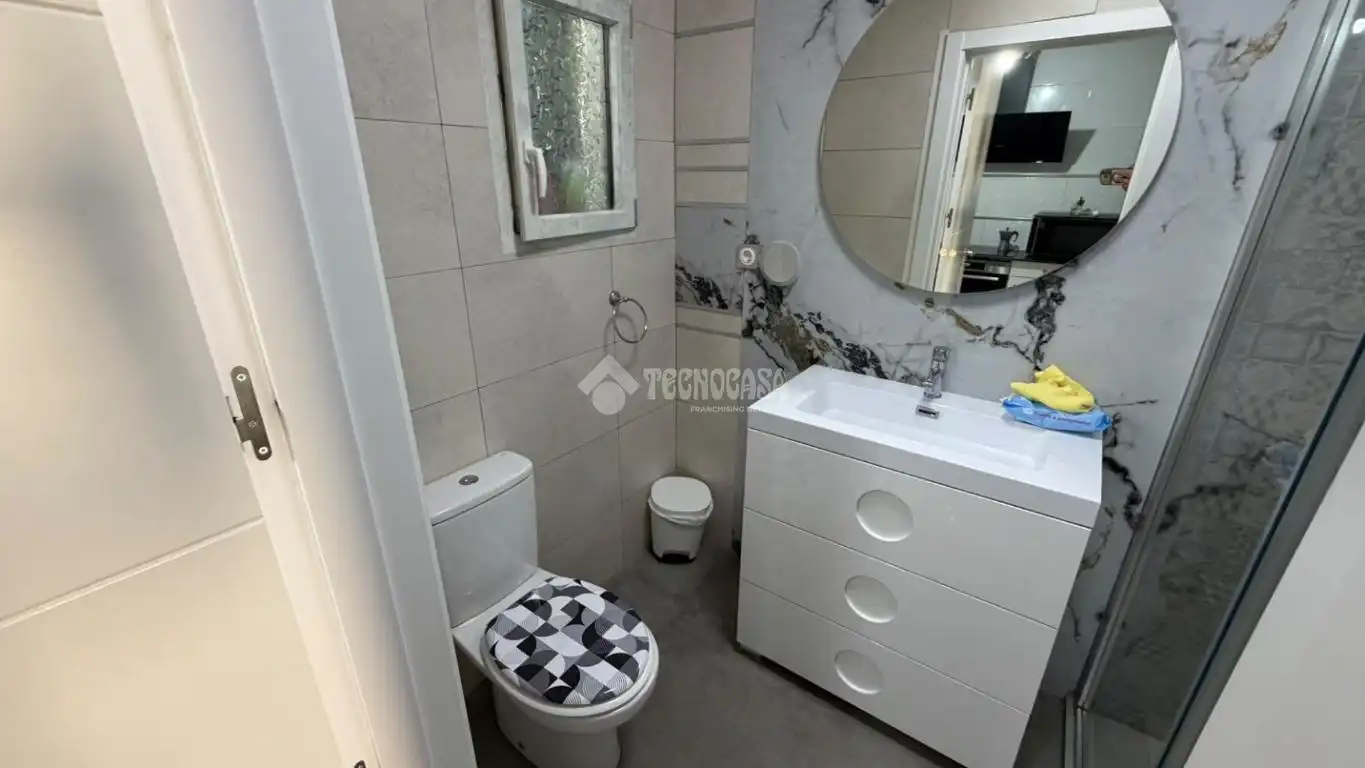 Semi-detached house with terrace for sale in Santa Isabel, imagen 10