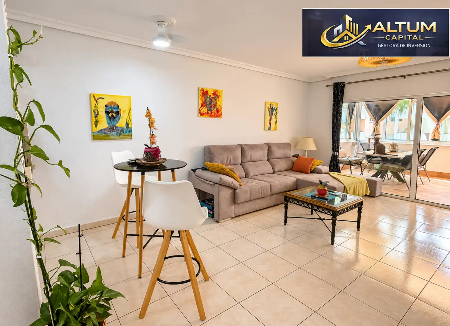 Living room of Flat for sale in Cabo Blanco