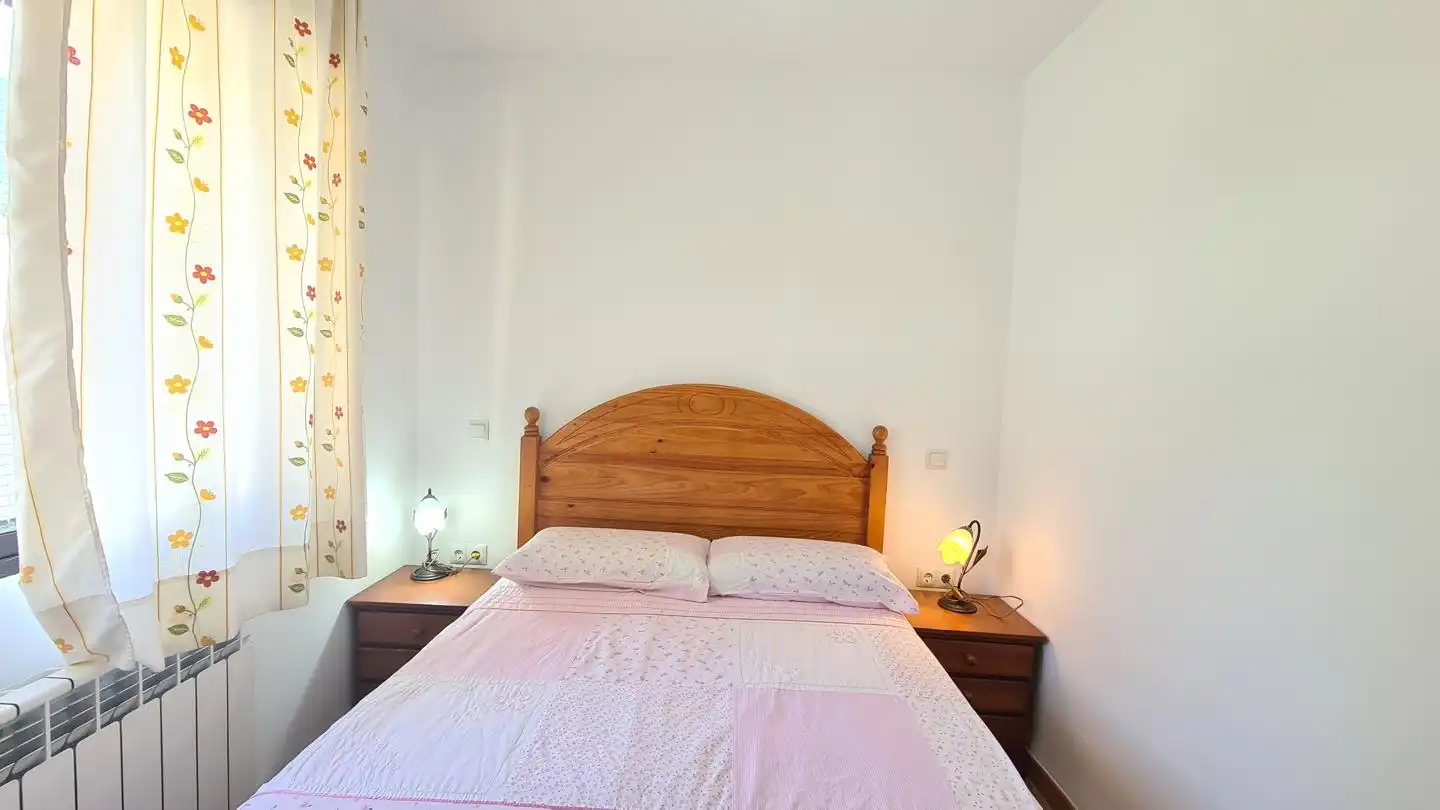 Habitación de Casa o chalet en venta en Piedralaves con Calefacción, Jardín privado y Terraza