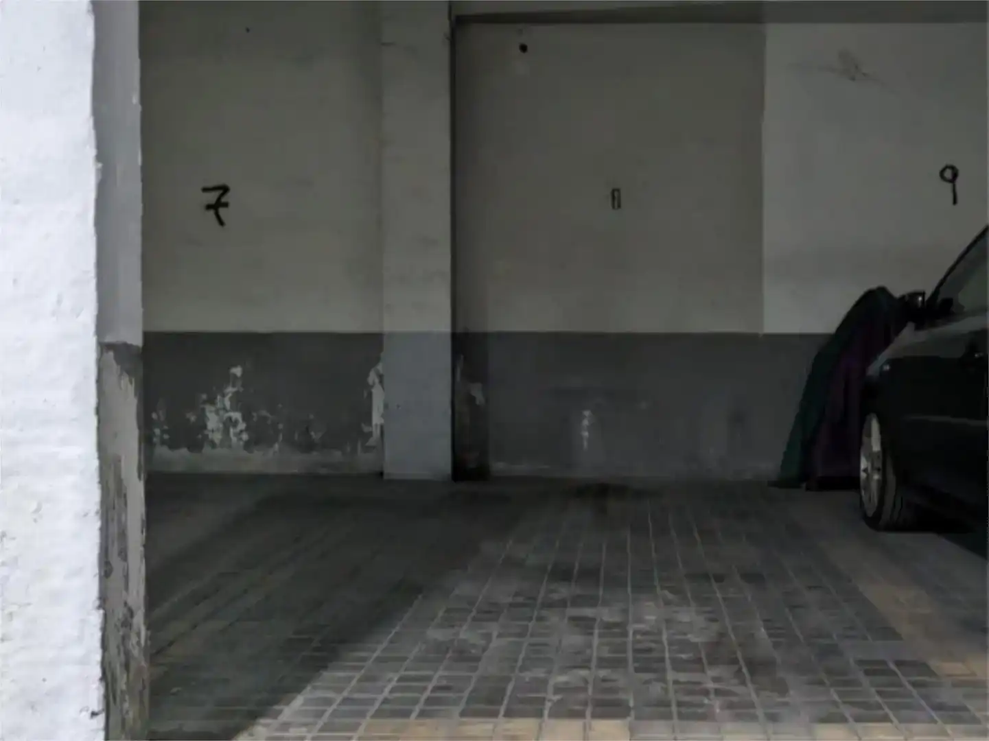 Vista exterior de Garaje en venta en Carabanchel