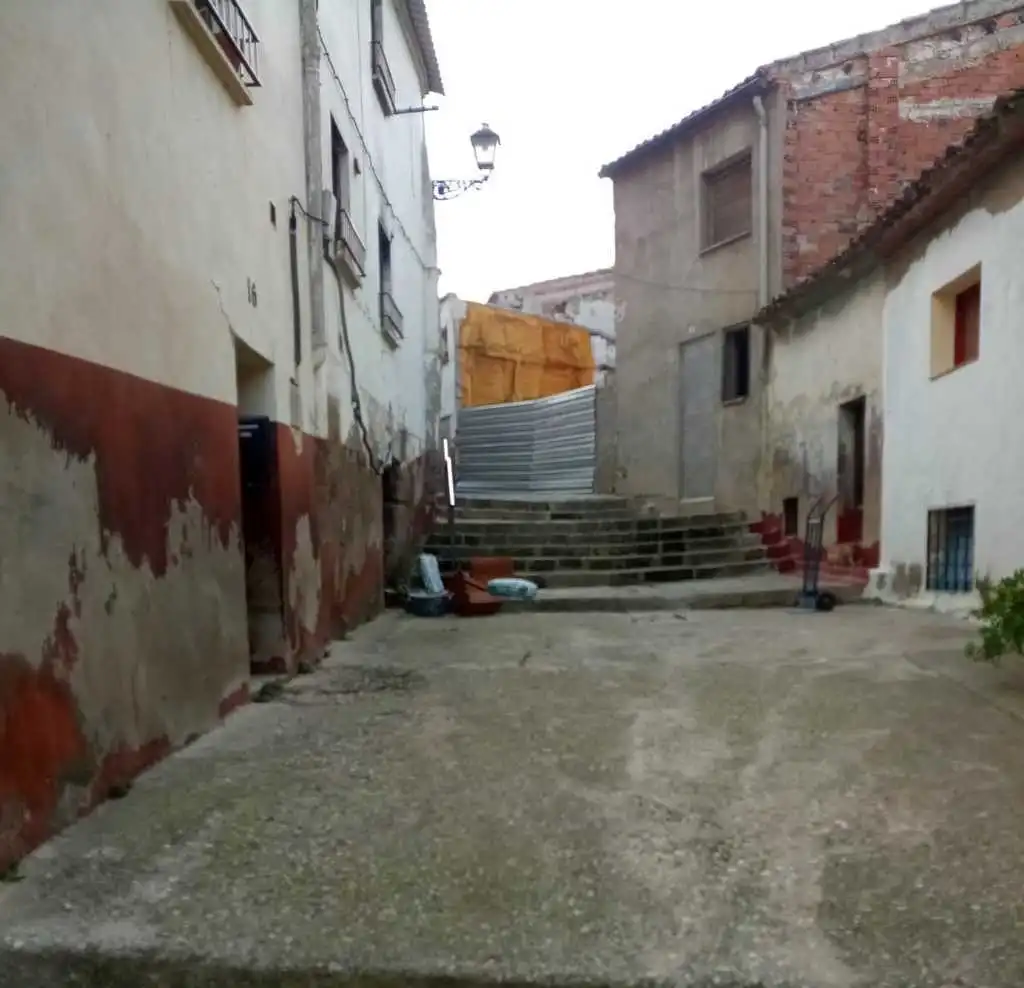 Vista exterior de Casa o xalet en venda en Alcañiz