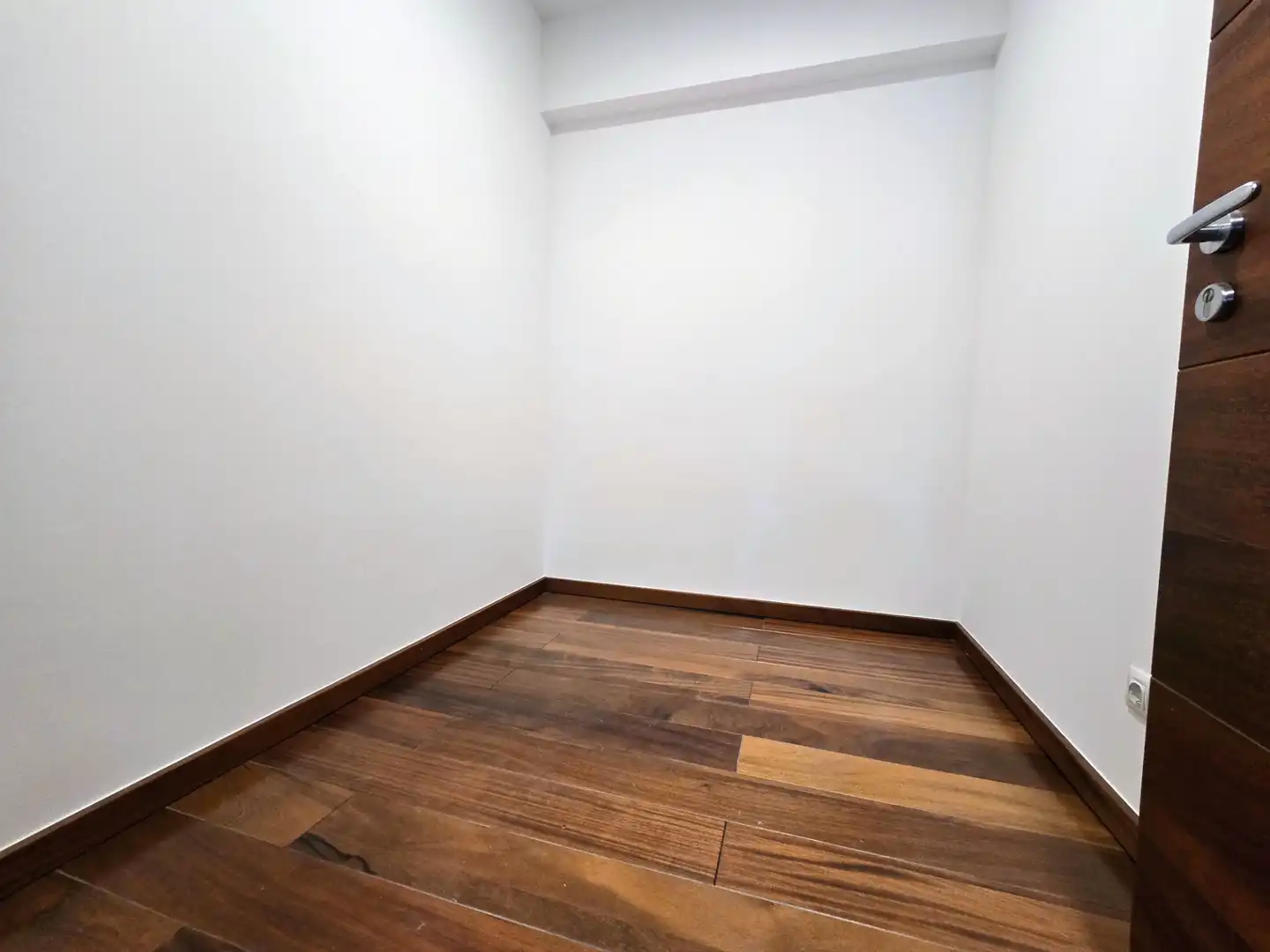 Office for rent in Aiguafreda  with Air Conditioner, Heating and Internet