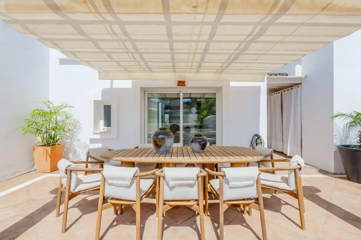 Terraza de Dúplex en venta en Marbella con Aire acondicionado, Calefacción y Jardín privado