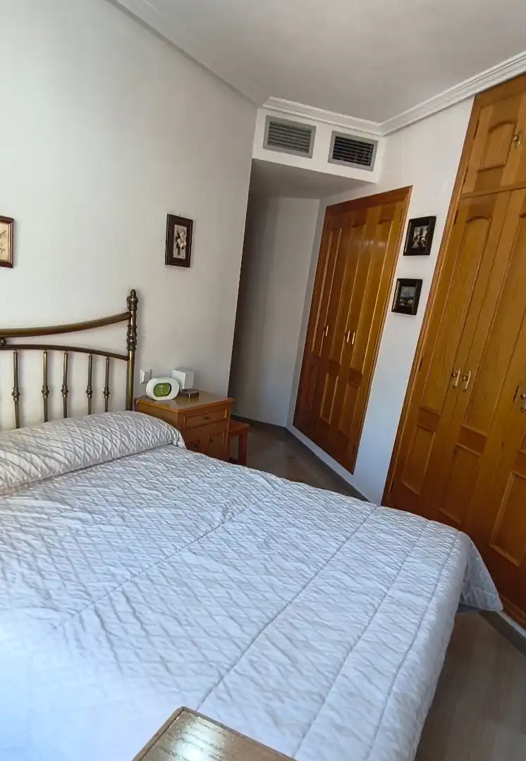Bedroom of Flat for sale in Zaragoza  with Air Conditioner, Heating and Parquet flooring