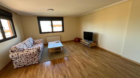 Photo 3 of House or chalet to rent in Campo Real, Madrid