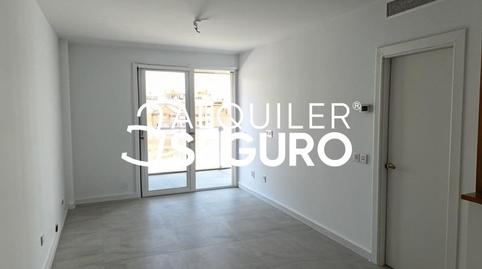 Foto 3 de Piso de alquiler en Árbol del Caucho, Nueva Almería - Cortijo Grande - Vega de Acá, Almería Capital