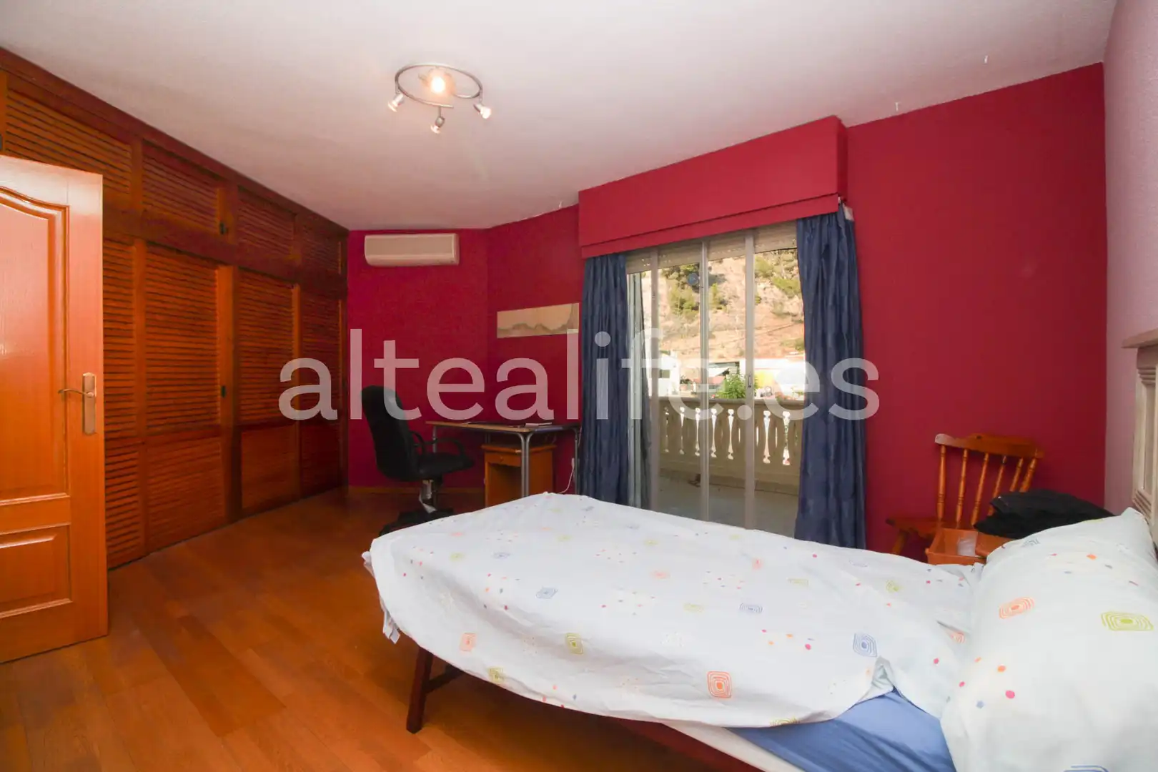 Habitación de Casa adosada en venta en Altea con Aire acondicionado, Terraza y Piscina