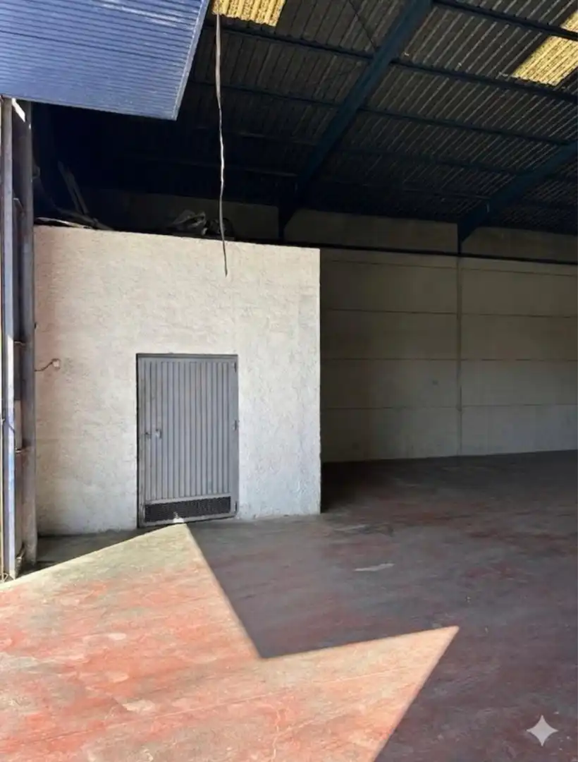 Industrial building for sale in Viator, imagen 3