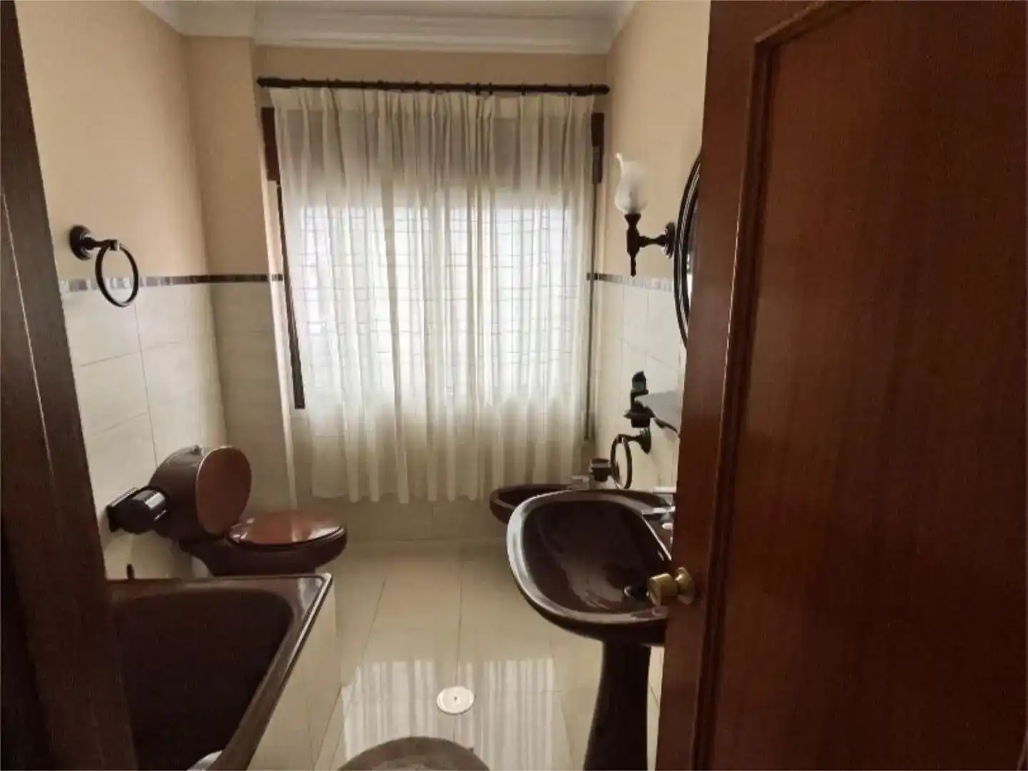 Baño de Casa adosada en venta en Isla Mayor con Aire acondicionado y Trastero