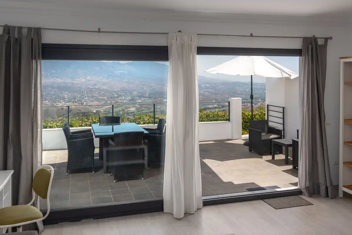 Terraza de Casa adosada en venta en Ojén con Terraza, Trastero y Piscina