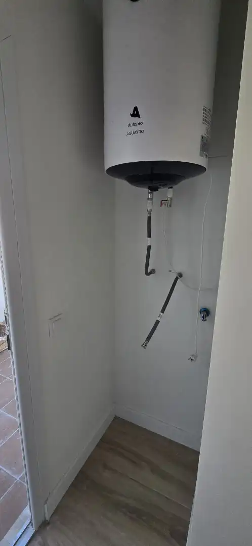 Casa a schiera con terrazza in vendita a Carrer de la Segarra 30, imagen 8