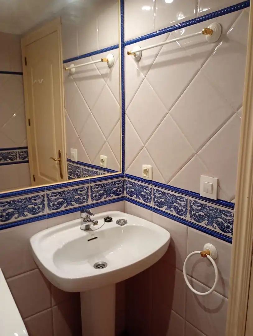 Bany de Pis en venda en Córdoba amb Aire condicionat, Traster i Moblat