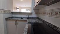 Cuina de Apartament en venda en Peñíscola / Peníscola amb Terrassa, Balcó i Piscina comunitària