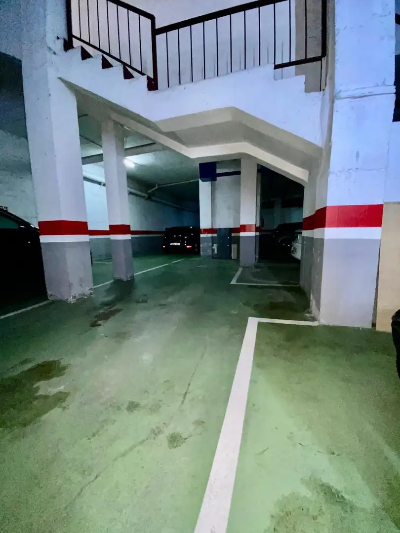 Parking de Garaje en venta en Badalona