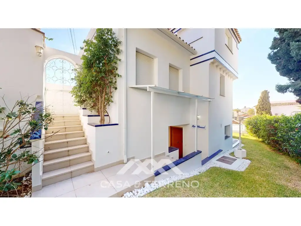 Local en venta en Calle Sevilla, Caleta de Vélez