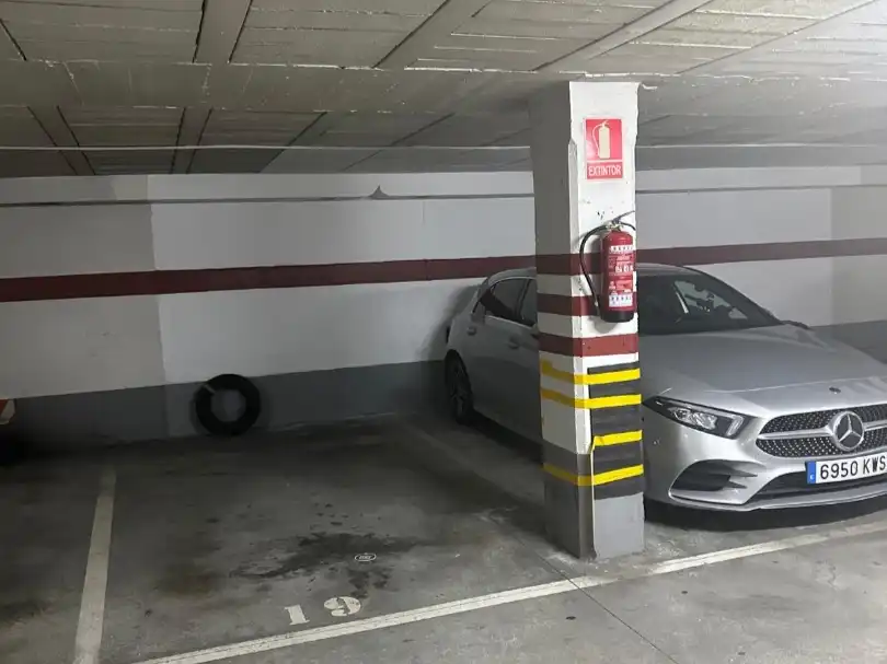 Aparcament de Garatge en venda en Oviedo 