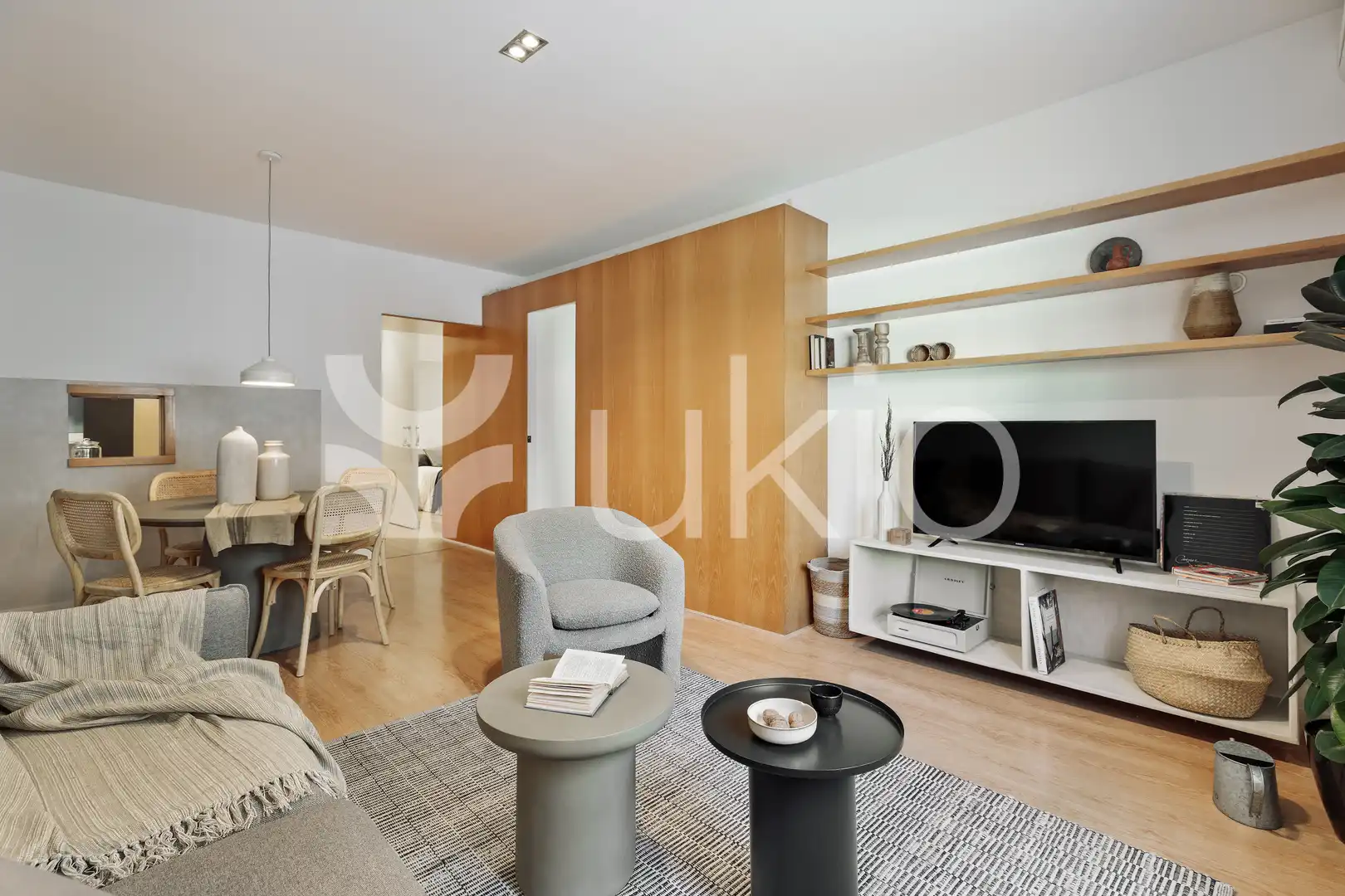 Sala de estar de Apartamento de alquiler en Barcelona con Aire acondicionado, Calefacción y Amueblado