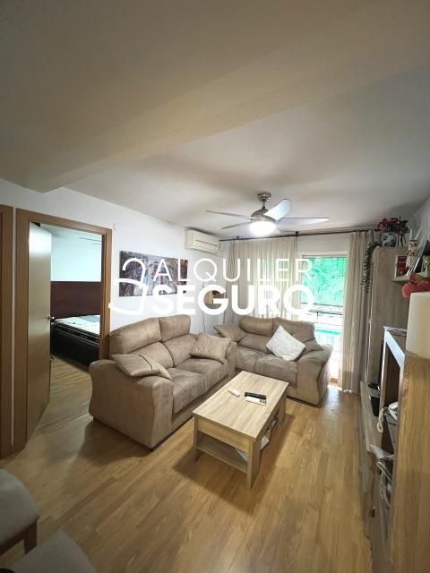 Living room of Flat to rent in Getafe  with Heating, Terrace and Furnished