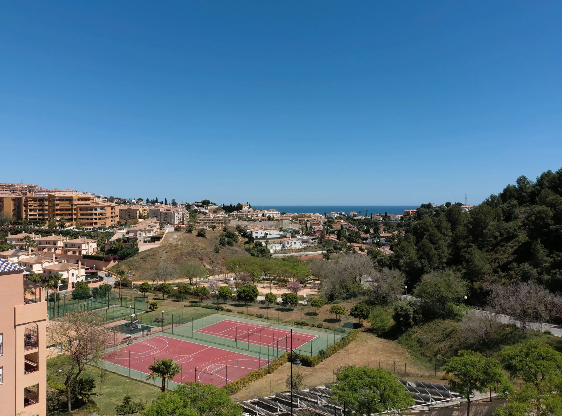 Exterior view of Apartment for sale in Fuengirola  with Air Conditioner, Heating and Terrace