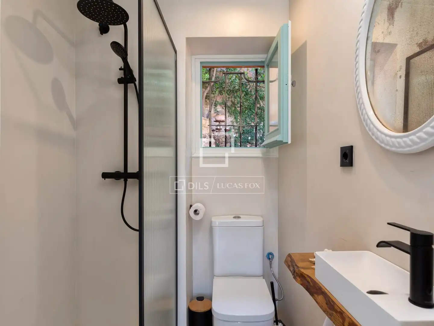 Bathroom of Houses for sale in Begur  with Heating, Terrace and Storage room