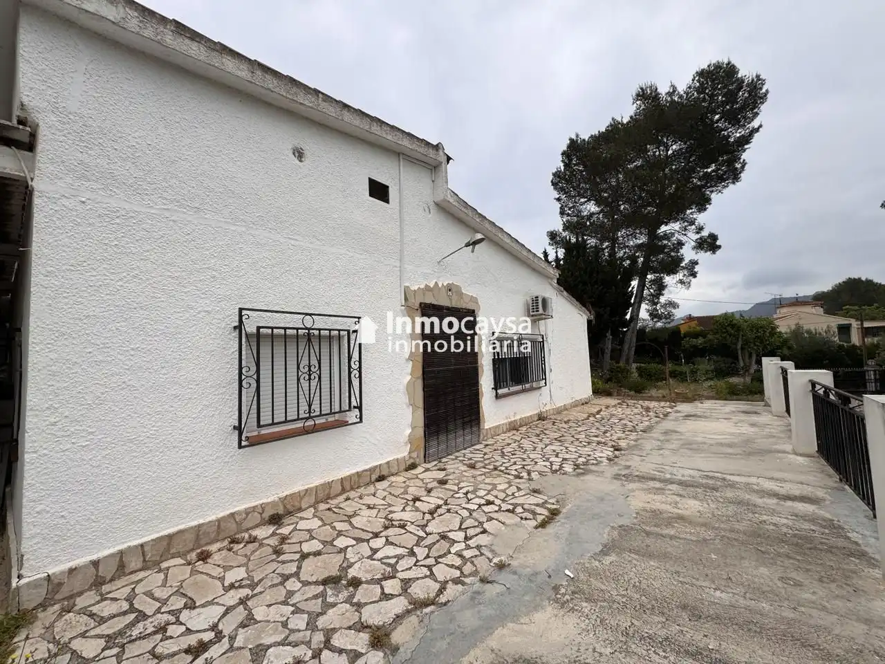 Vista exterior de Casa o chalet en venta en Xàtiva con Aire acondicionado, Jardín privado y Piscina