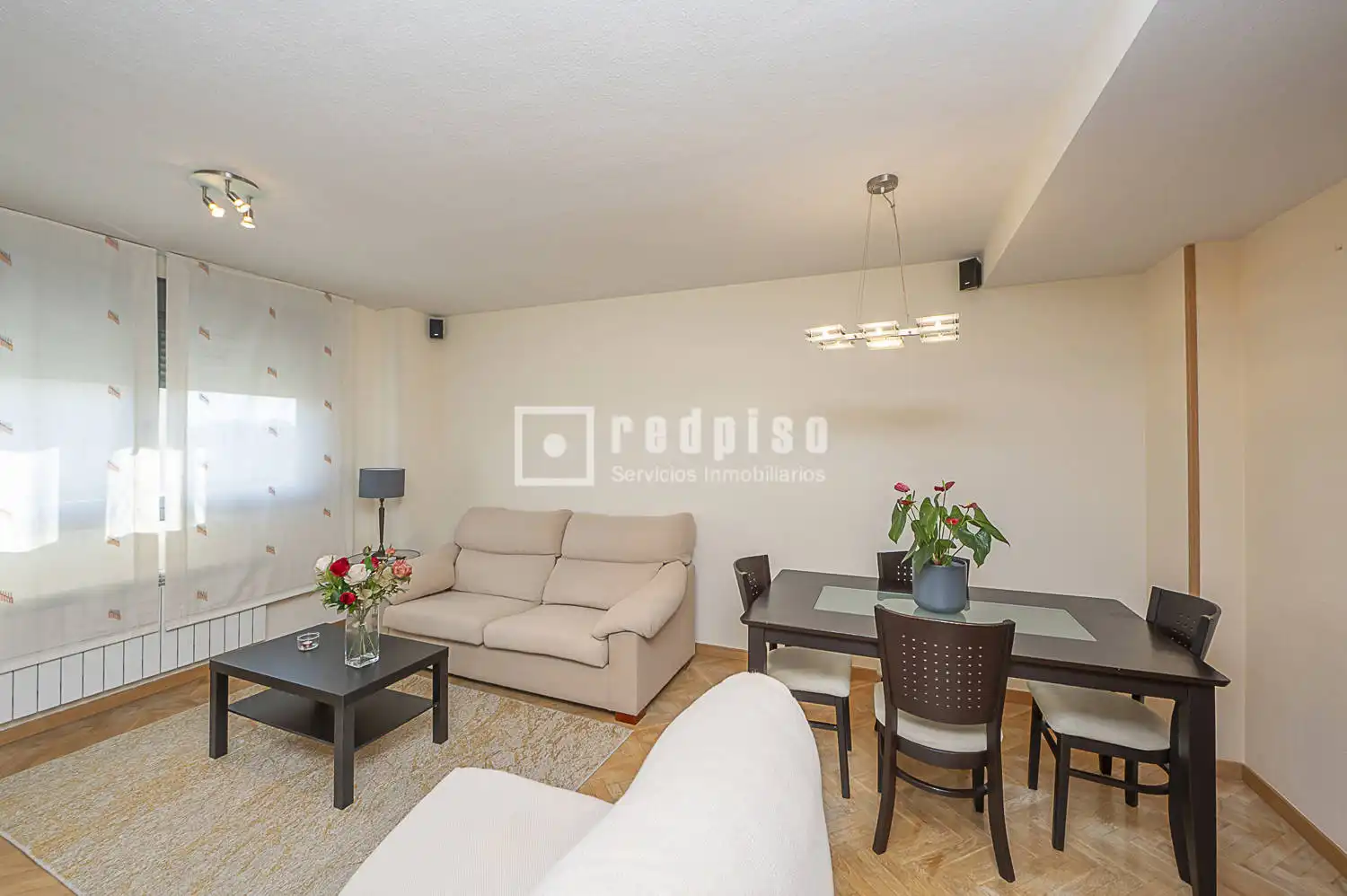 Habitación de Piso en venta en Valdemoro con Aire acondicionado, Calefacción y Jardín privado
