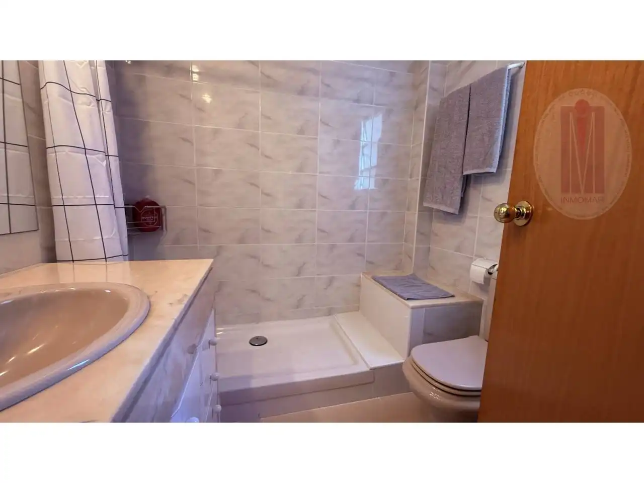 Baño de Piso en venta en Cornellà de Llobregat con Calefacción y Balcón