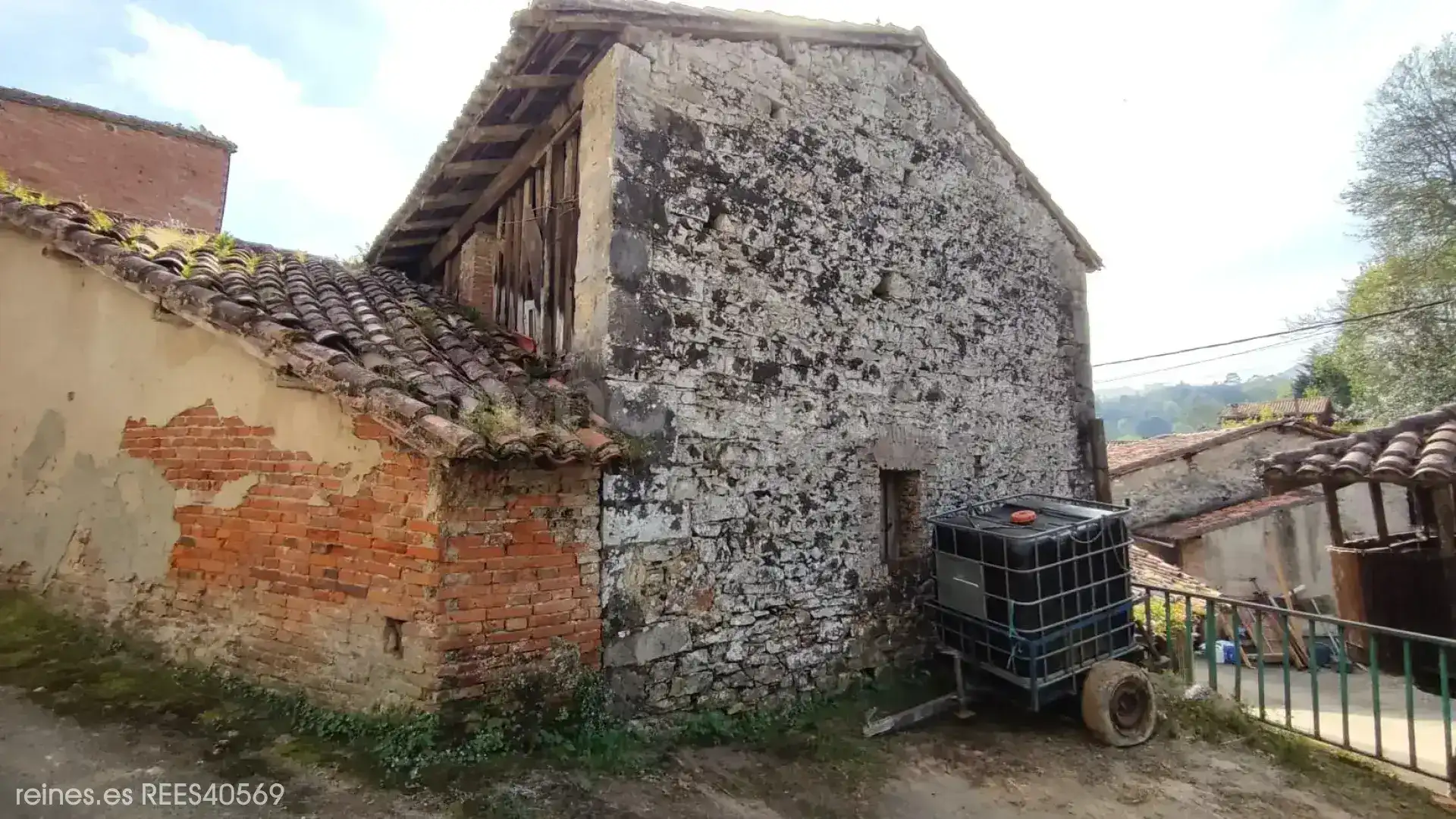 Casa rústica amb jardí en venda a N/A, imagen 5