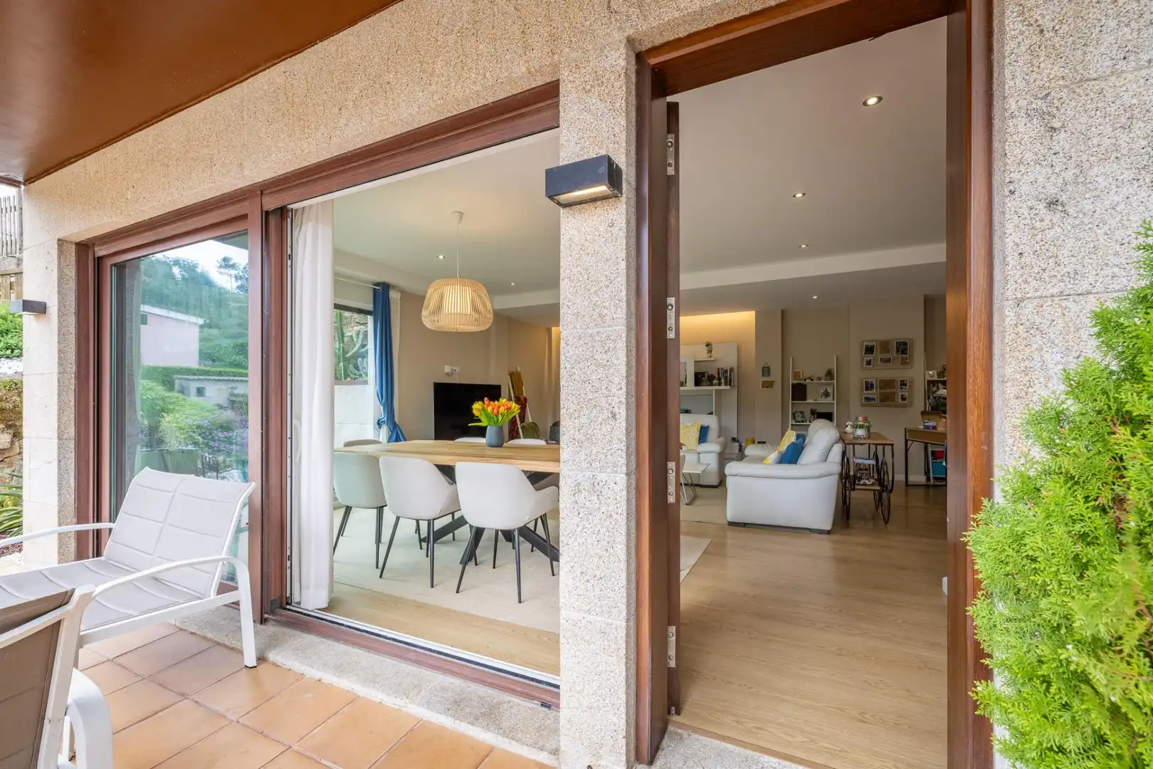 Terraza de Casa o chalet en venta en Vigo  con Calefacción, Jardín privado y Terraza