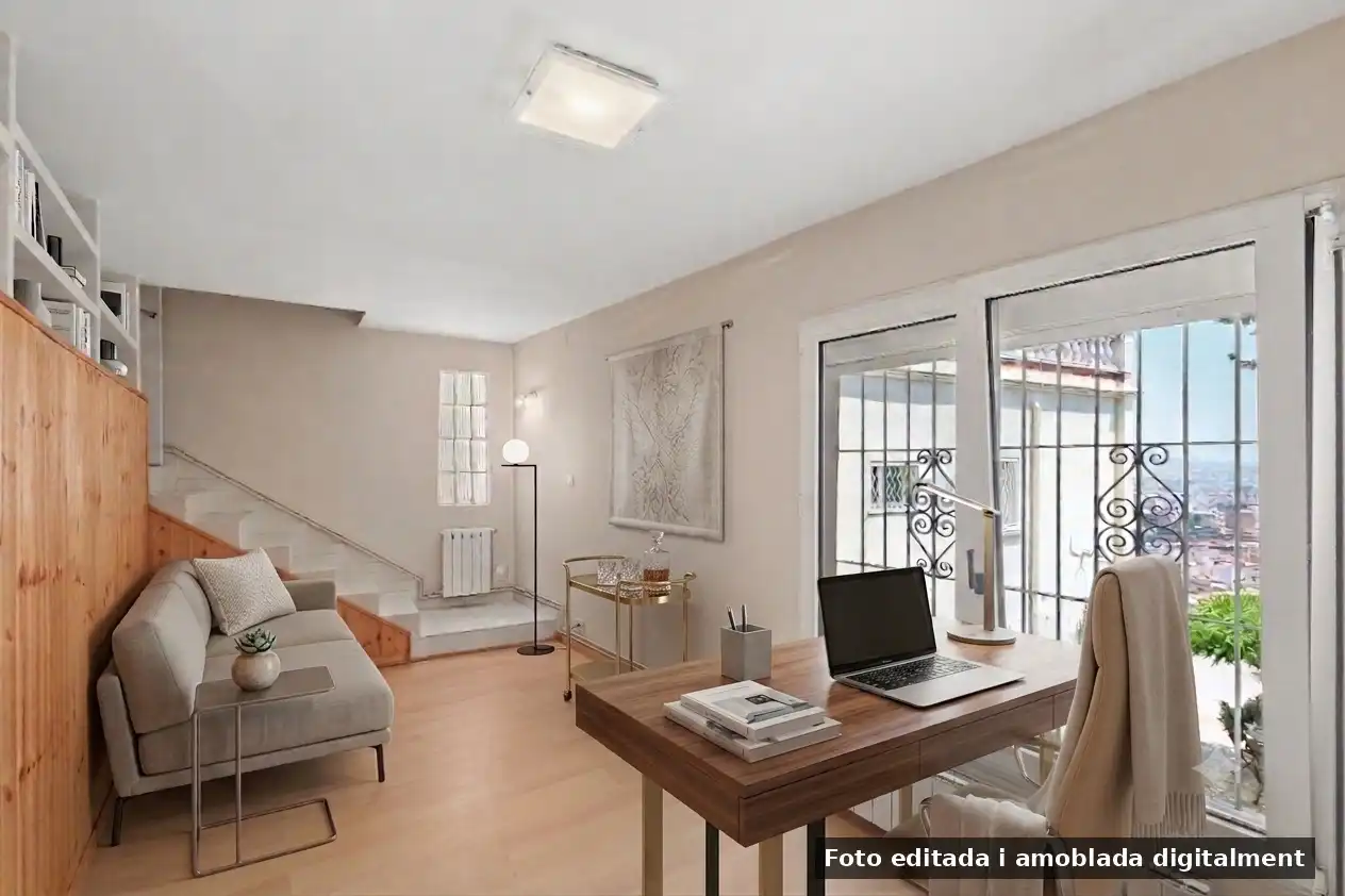 Sala d'estar de Casa o xalet en venda en Barcelona amb Aire condicionat, Calefacció i Terrassa